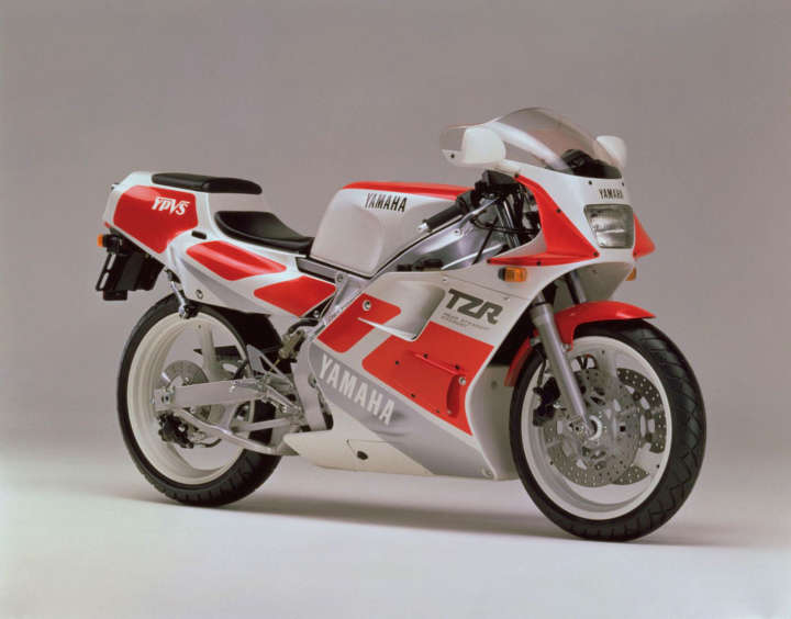 ＴＺＲ２５０